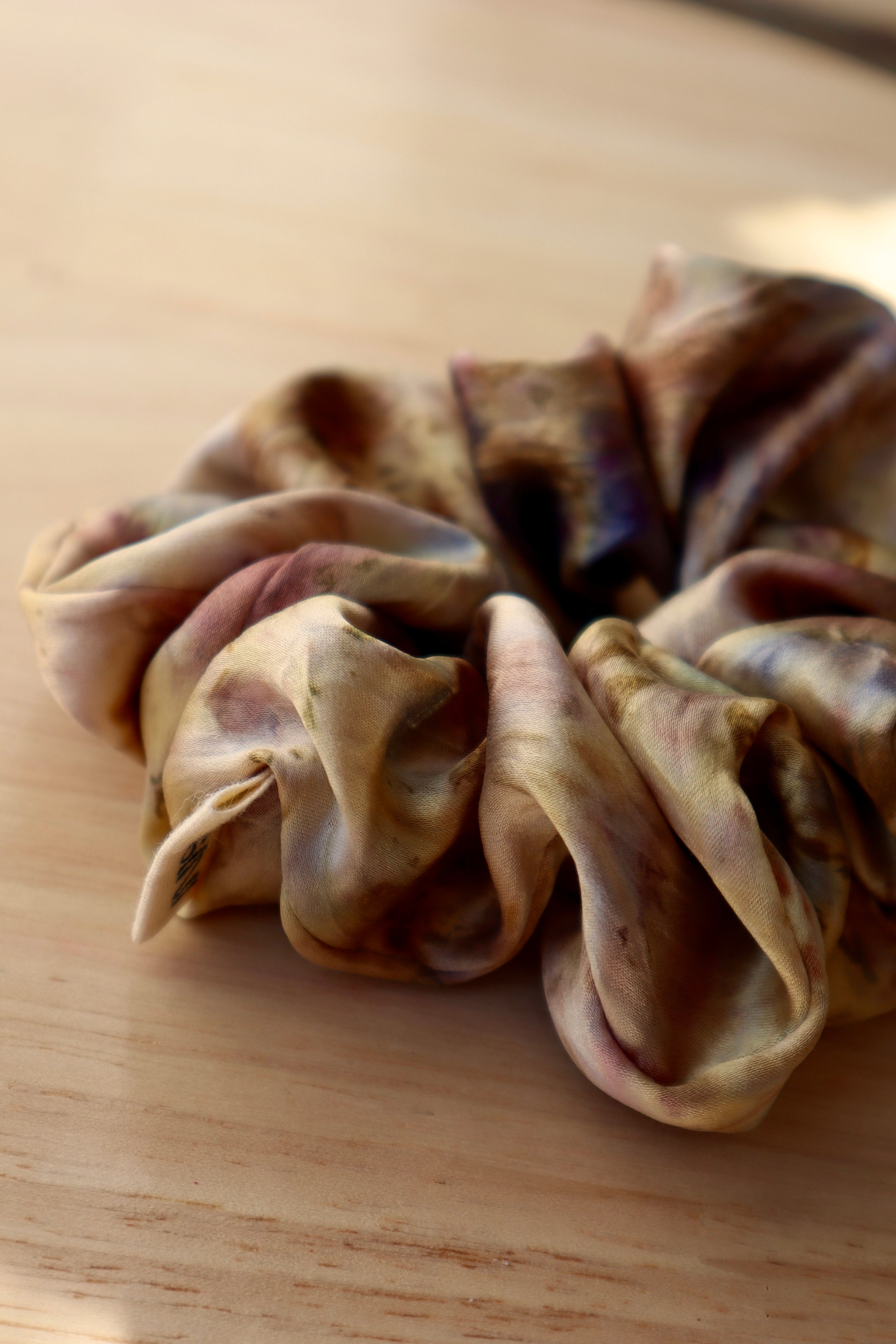 Baroque Classic Silk Scrunchie